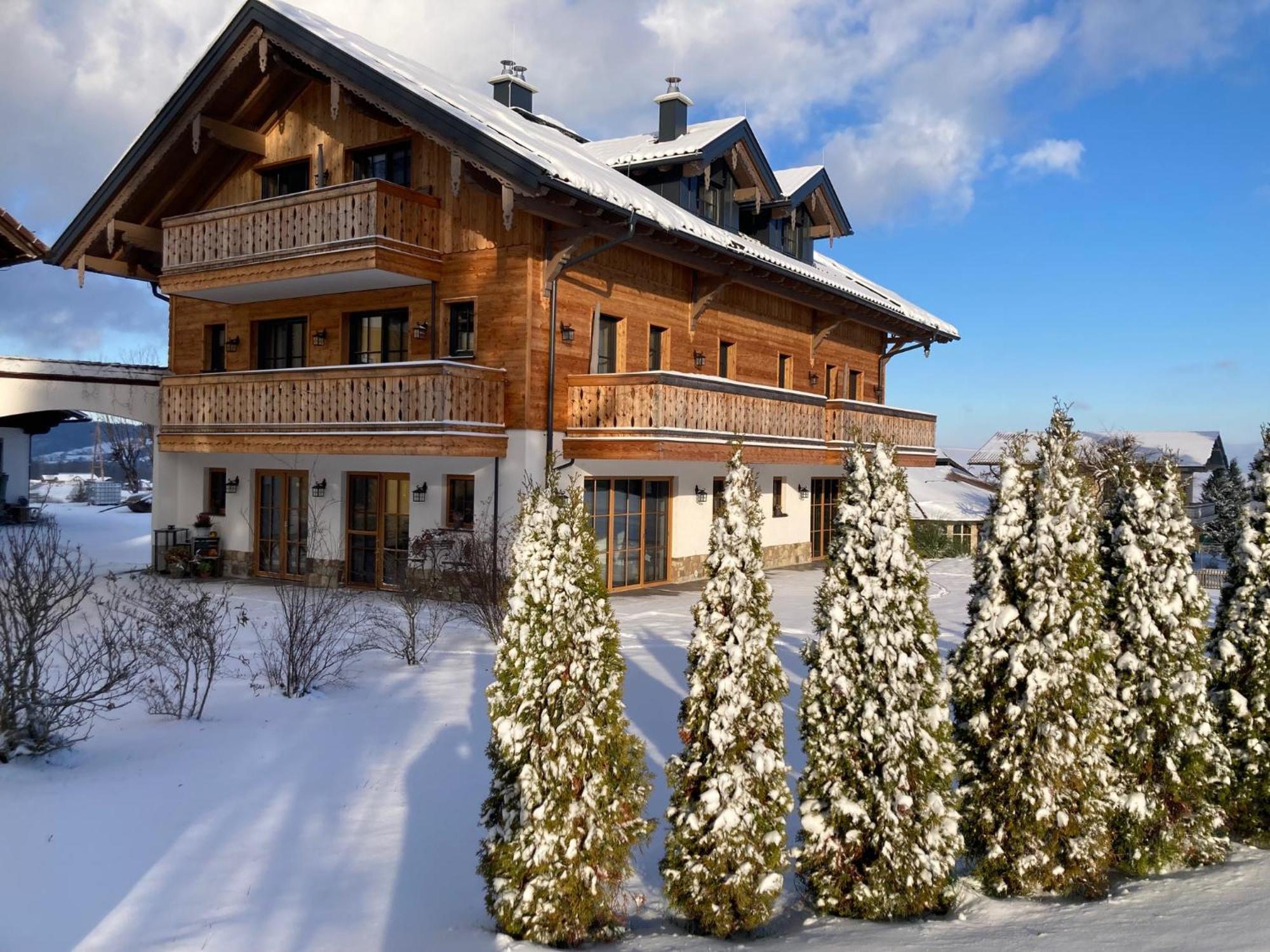 Apartamento Obereggut Hof bei Salzburg Exterior foto